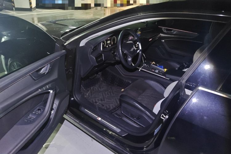 Used Audi A7L 2024 45 TFSI quattro Luxury Edition Driver Seat