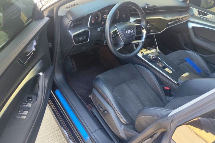 Used Audi A7L 2024 45 TFSI Luxury Edition Driver Seat