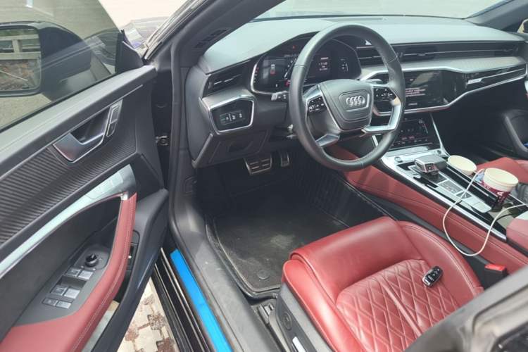 Used Audi A7L 2024 45 TFSI quattro Black Warrior Edition Driver Seat
