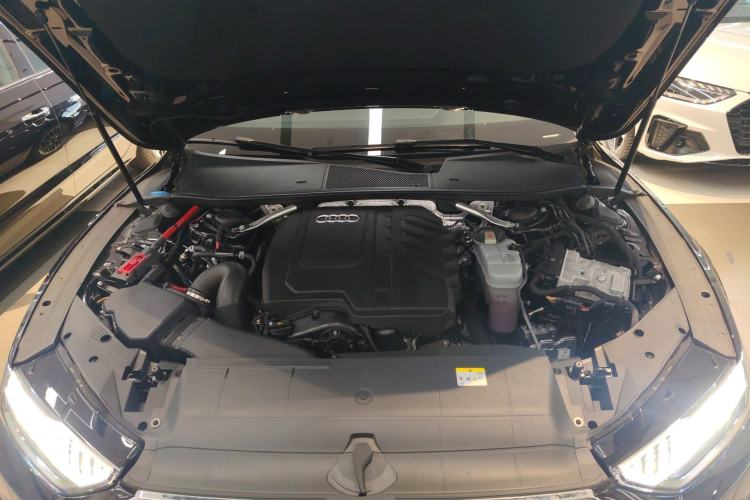 Used Audi A7L 2024 45 TFSI Luxury Edition Engine Bay