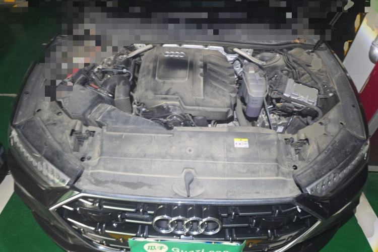 Used Audi A7L 2024 45TFSI quattro S-line Visionary Edition Flow Crystal Package Engine Bay