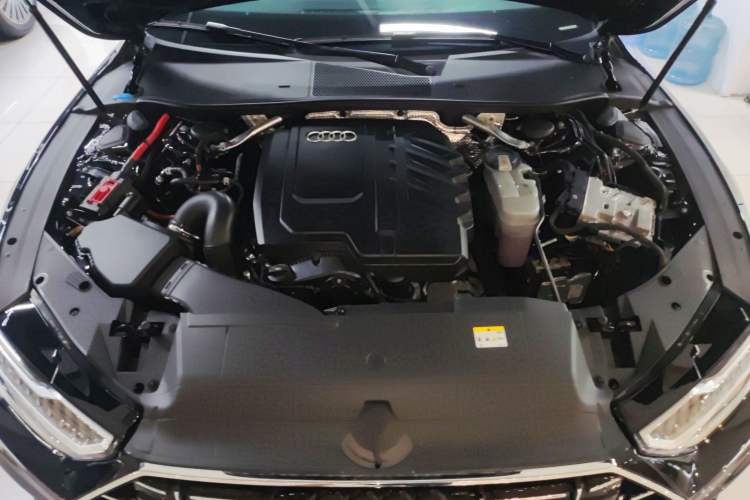 Used Audi A7L 2024 45 TFSI Luxury Edition Engine Bay