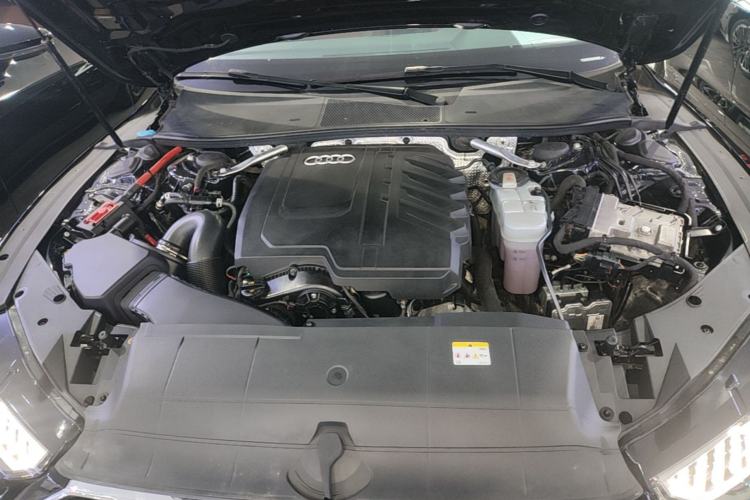 Used Audi A7L 2024 45 TFSI Luxury Edition Engine Bay