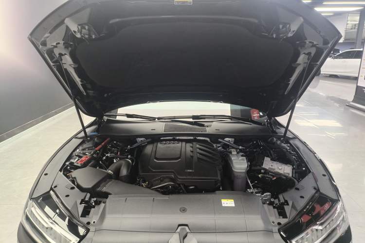 Used Audi A7L 2024 45 TFSI quattro Luxury Edition Engine Bay