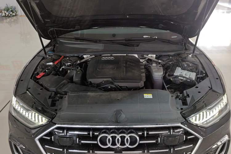 Used Audi A7L 2024 45 TFSI Luxury Edition Engine Bay