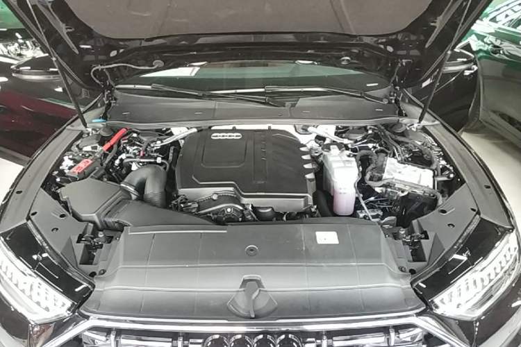 Used Audi A7L 2024 45 TFSI Luxury Edition Engine Bay