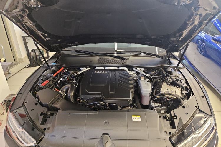 Used Audi A7L 2024 45 TFSI quattro S-line Black Warrior Edition Engine Bay