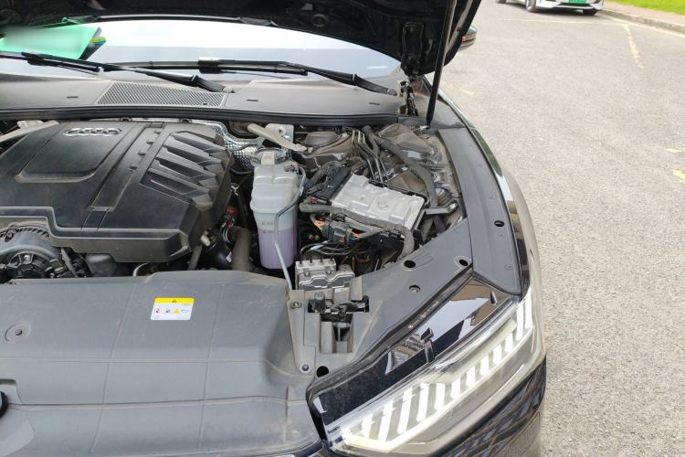 Used Audi A7L 2024 45 TFSI quattro Luxury Edition Engine Bay Left