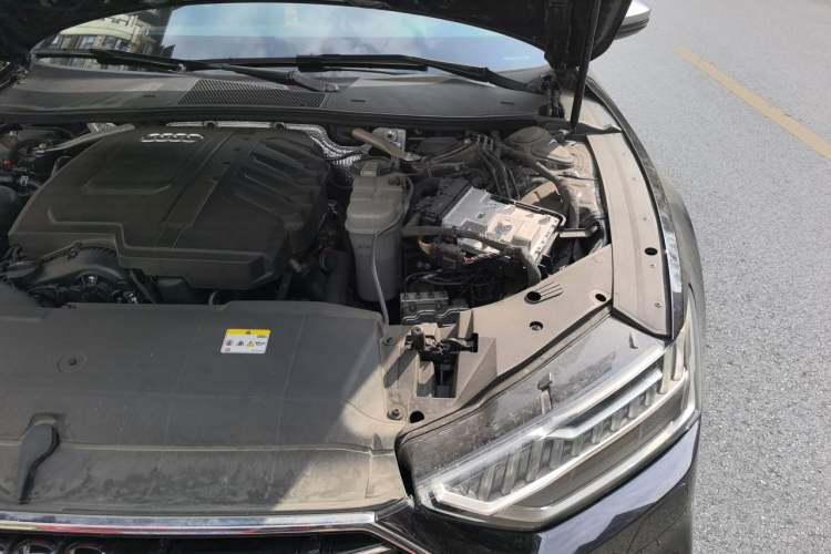 Used Audi A7L 2024 45 TFSI quattro Luxury Edition Engine Bay Left