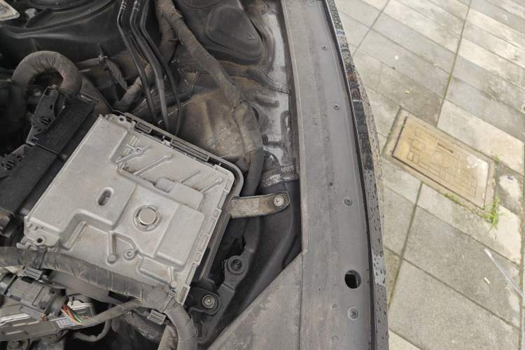 Used Audi A7L 2024 45 TFSI quattro Black Warrior Edition Engine Bay Left