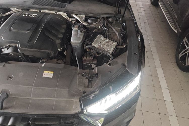 Used Audi A7L 2024 45 TFSI quattro S-line Black Warrior Edition Engine Bay Left