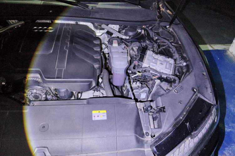 Used Audi A7L 2024 45 TFSI quattro Black Warrior Edition Engine Bay Left