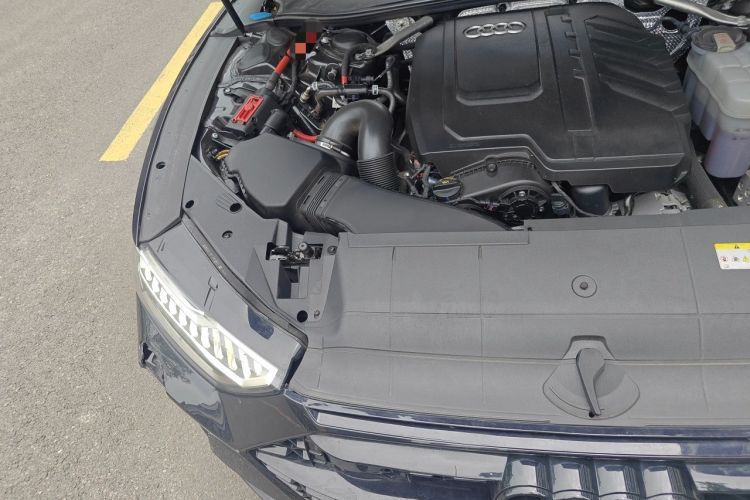 Used Audi A7L 2024 45 TFSI quattro Black Warrior Edition Engine Bay Right