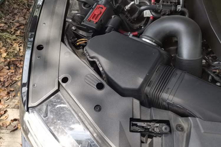 Used Audi A7L 2024 45 TFSI quattro Black Warrior Edition Engine Bay Right