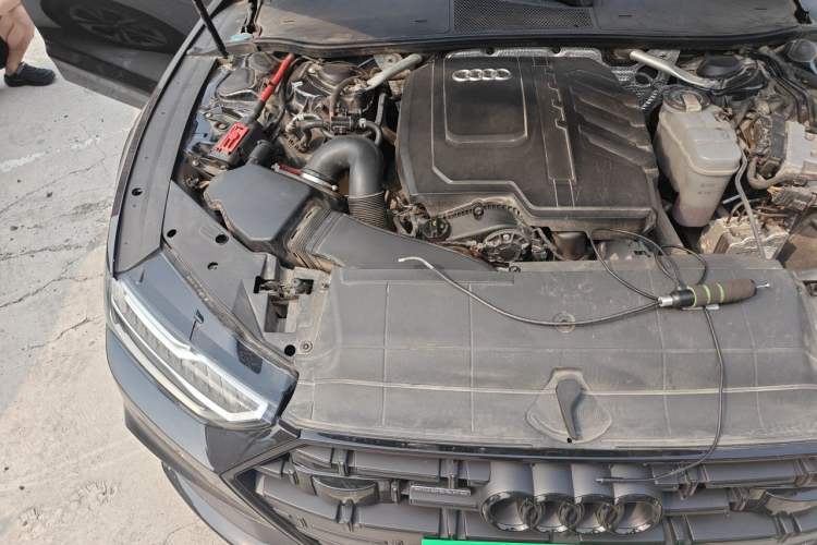 Used Audi A7L 2024 45 TFSI quattro S-line Black Warrior Edition Engine Bay Right