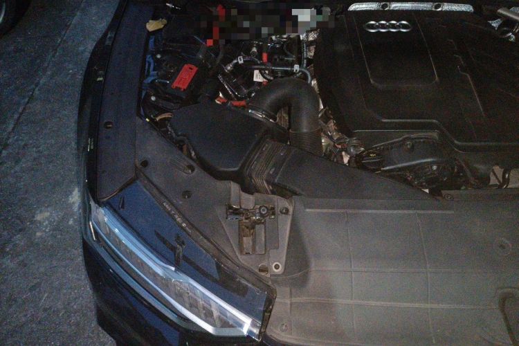 Used Audi A7L 2024 45 TFSI Luxury Edition Engine Bay Right
