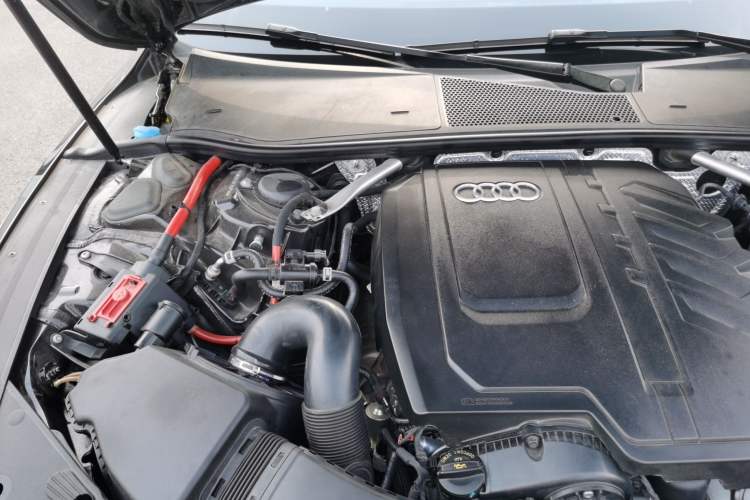 Used Audi A7L 2024 45 TFSI quattro S-line Black Warrior Edition Engine Bay Right