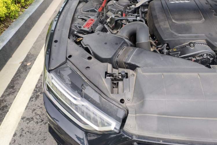 Used Audi A7L 2024 45 TFSI quattro Black Warrior Edition Engine Bay Right