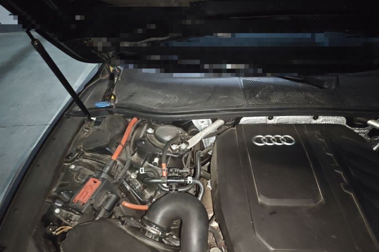 Used Audi A7L 2024 45 TFSI quattro S-line Black Warrior Edition Engine Bay Right