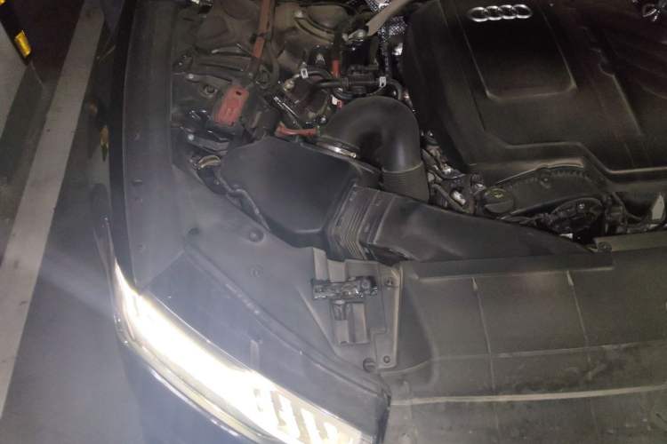 Used Audi A7L 2024 45 TFSI Luxury Edition Engine Bay Right