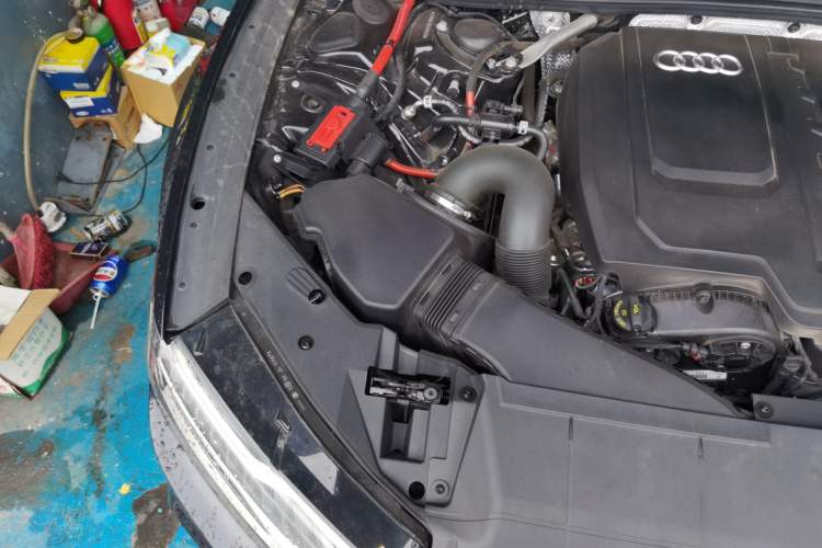 Used Audi A7L 2024 45 TFSI Luxury Edition Engine Bay Right