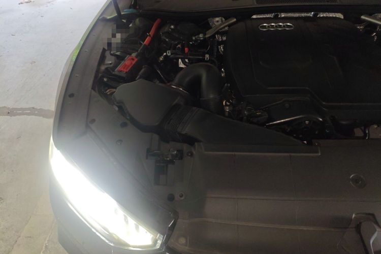 Used Audi A7L 2024 45 TFSI Luxury Edition Engine Bay Right