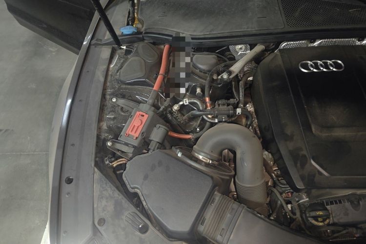 Used Audi A7L 2024 45 TFSI quattro Luxury Edition Engine Bay Right