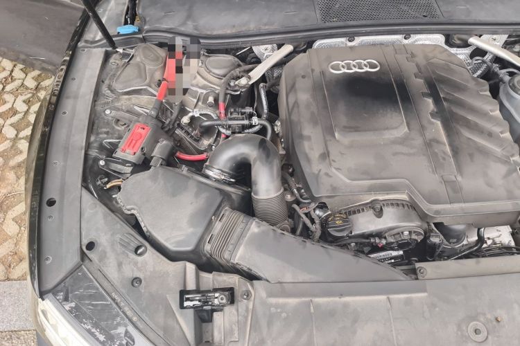 Used Audi A7L 2024 45 TFSI Luxury Edition Engine Bay Right