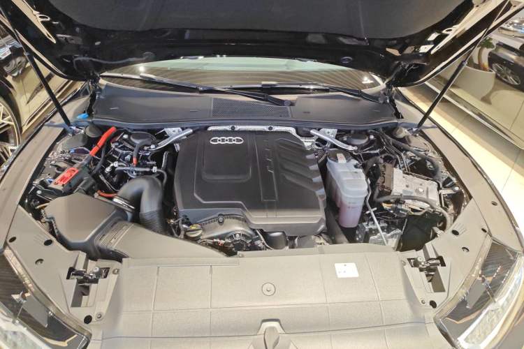 Used Audi A7L 2024 45 TFSI quattro Luxury Edition Engine Bay