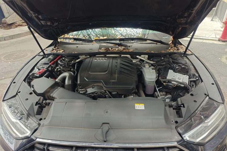 Used Audi A7L 2024 45 TFSI Luxury Edition Engine Bay