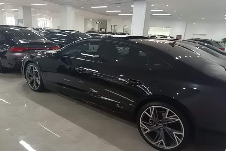 Used Audi A7L 2024 45 TFSI quattro S-line Black Warrior Edition Exterior 2