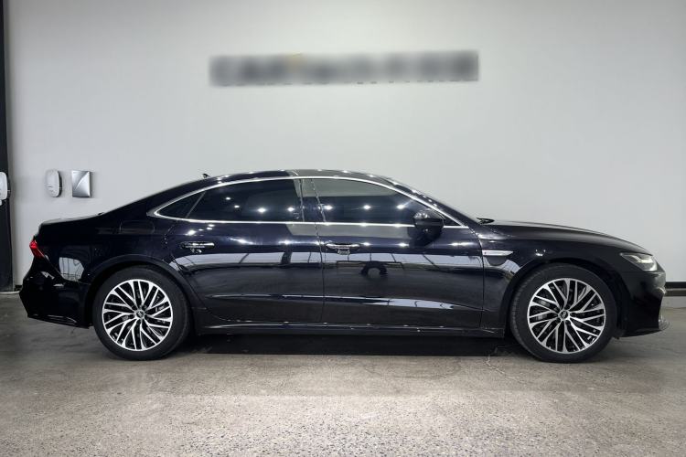 Used Audi A7L 2024 45TFSI S-line Dream-Building Edition Flow Crystal Package Exterior 3