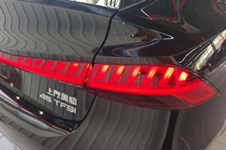 Used Audi A7L 2024 45 TFSI Luxury Edition Exterior 3