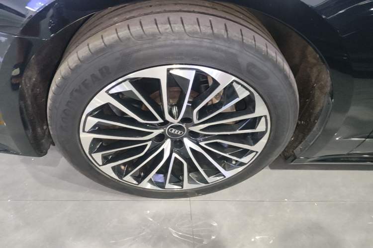 Used Audi A7L 2024 45 TFSI Luxury Edition Exterior 4