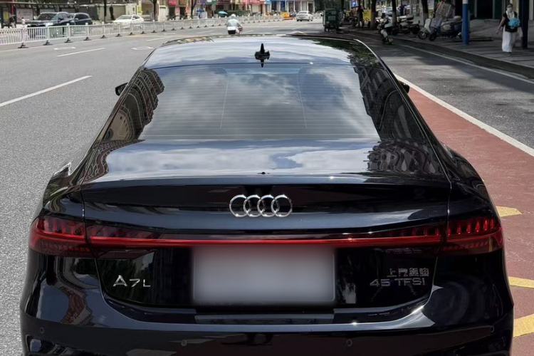 Used Audi A7L 2024 45 TFSI Luxury Edition Exterior 4