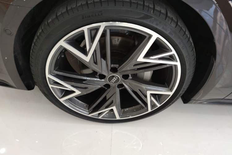 Used Audi A7L 2024 45 TFSI quattro S-line Black Warrior Edition Exterior 4