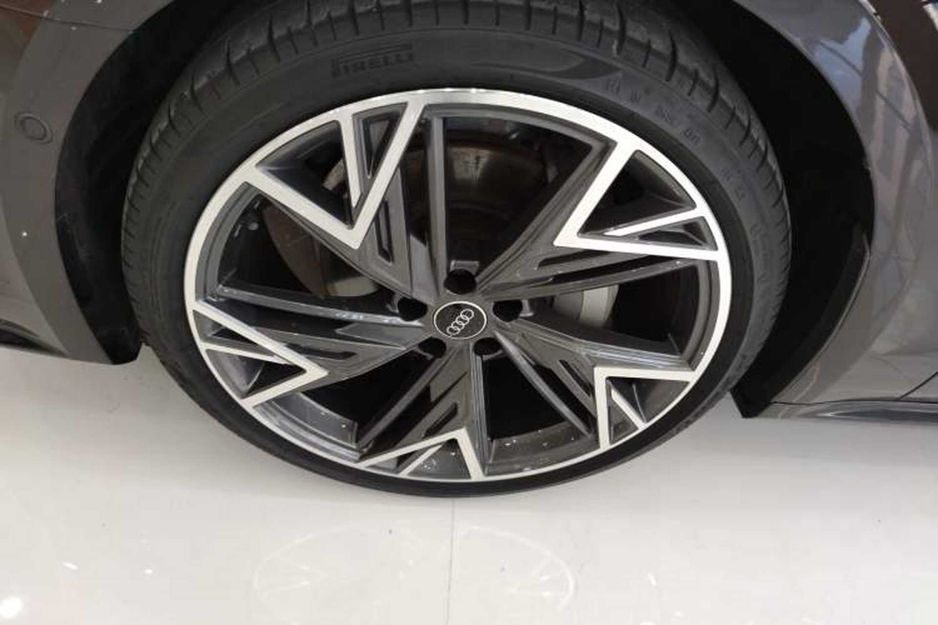 Used Audi A7L 2024 45 TFSI quattro S-line Black Warrior Edition Exterior 4
