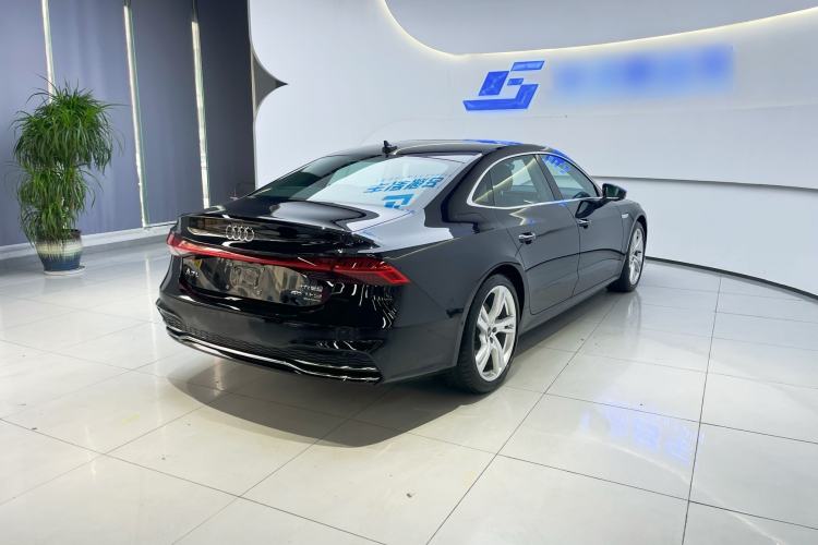Used Audi A7L 2024 45TFSI quattro S-line Visionary Edition Flow Crystal Package Exterior 4