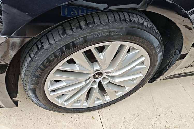 Used Audi A7L 2024 45TFSI S-line Dream-Building Edition Flow Crystal Package Exterior 4