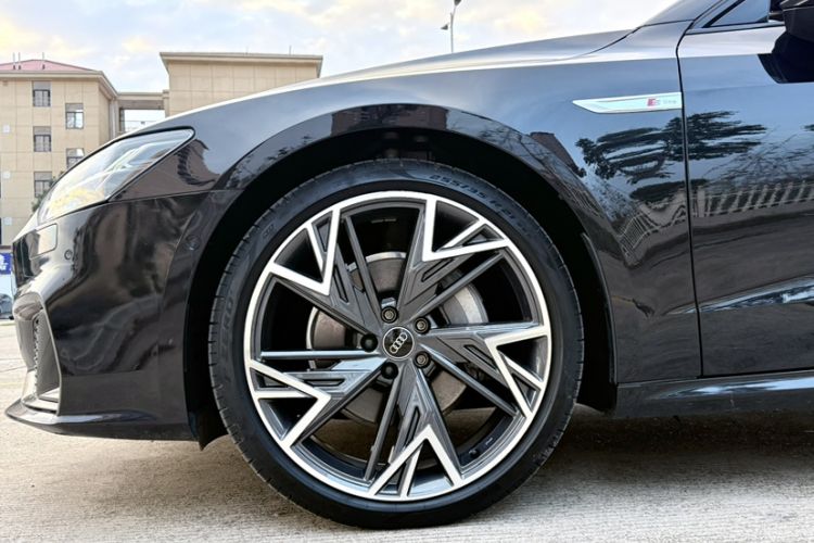Used Audi A7L 2024 45 TFSI quattro Black Warrior Edition Exterior 5