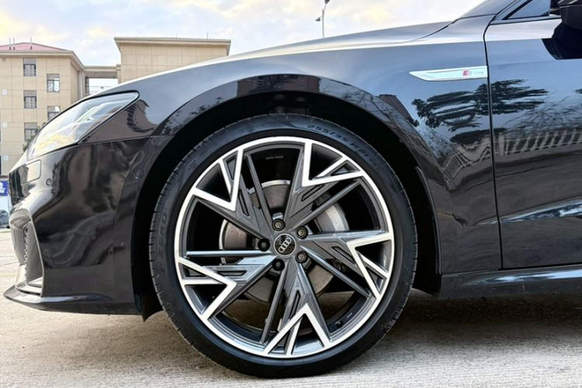 Used Audi A7L 2024 45 TFSI quattro Black Warrior Edition Exterior 5