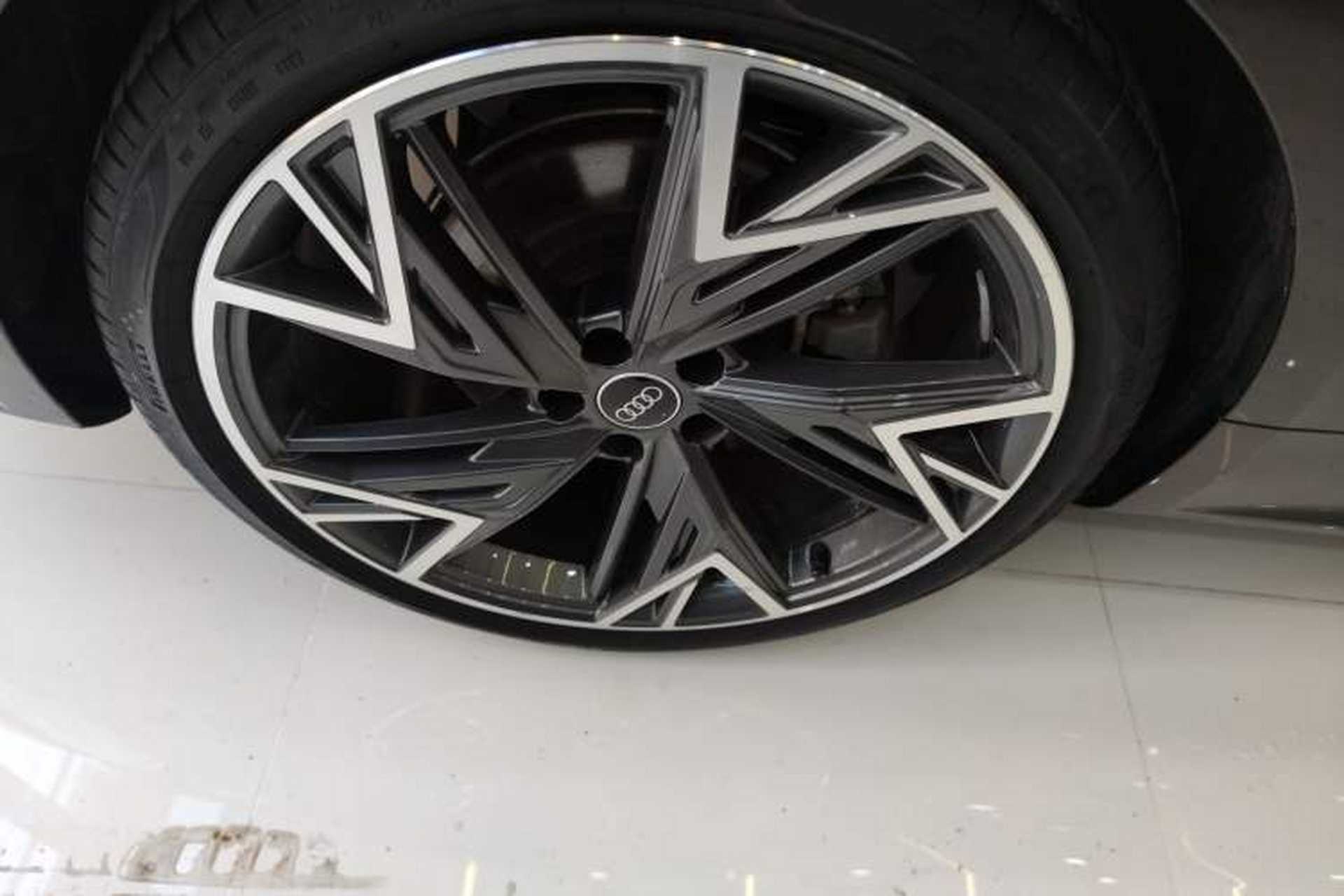 Used Audi A7L 2024 45 TFSI quattro S-line Black Warrior Edition Exterior 5