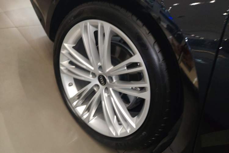 Used Audi A7L 2024 45 TFSI quattro Luxury Edition Exterior 5