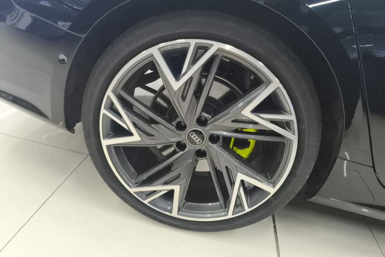 Used Audi A7L 2024 45 TFSI quattro S-line Black Warrior Edition Exterior 5