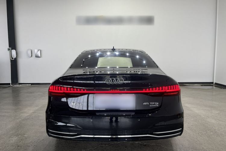 Used Audi A7L 2024 45TFSI S-line Dream-Building Edition Flow Crystal Package Exterior 5