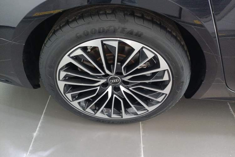 Used Audi A7L 2024 45 TFSI Luxury Edition Exterior 5