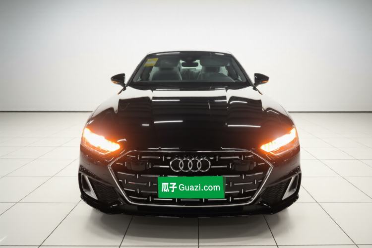 Used Audi A7L 2024 45TFSI S-line Dream-Building Edition Flow Crystal Package Front