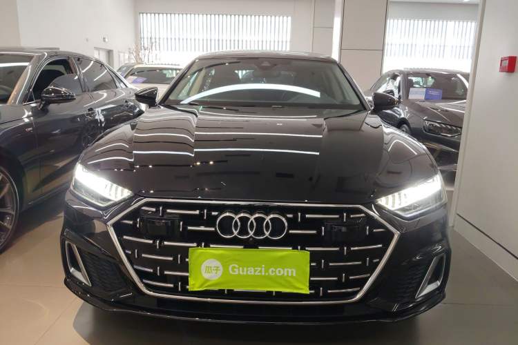 Used Audi A7L 2024 45TFSI S-line Dream-Building Edition Flow Crystal Package Front