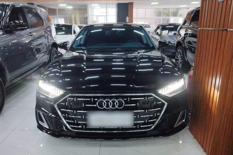 Used Audi A7L 2024 45TFSI S-line Dream-Building Edition Flow Crystal Package Front