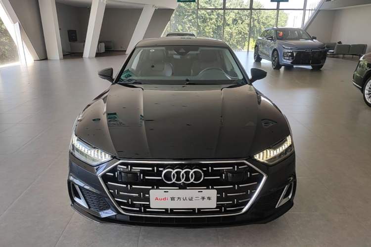 Used Audi A7L 2024 45TFSI S-line Dream-Building Edition Flow Crystal Package Front